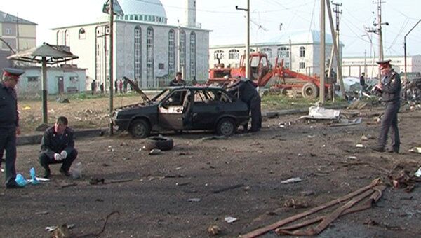 Два взрыва прогремело на посту полиции в Махачкале Два взрыва прогремело на посту полиции в Махачкале