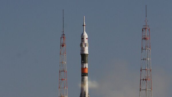 Запуск ракеты Союз-ФГ с пилотируемым КК Союз ТМА-04М. Архивное фото Запуск ракеты Союз-ФГ с пилотируемым КК Союз ТМА-04М. Архивное фото