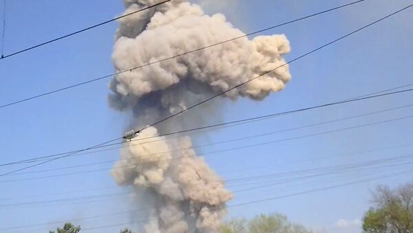 Взрывы на складе боеприпасов в Приморье Взрывы на складе боеприпасов в Приморье