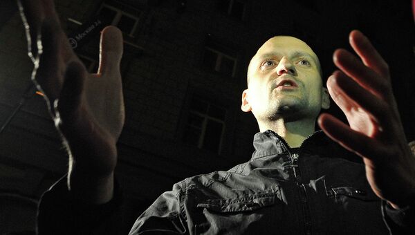 Выход Сергея Удальцова из спецприемника Выход Сергея Удальцова из спецприемника