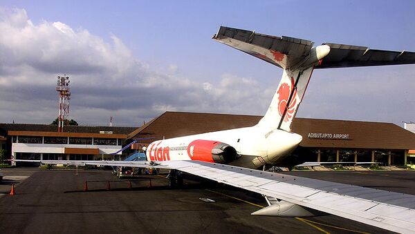 Авиалайнер индонезийской авиакомпании Lion Air. Архивное фото Авиалайнер индонезийской авиакомпании Lion Air. Архивное фото