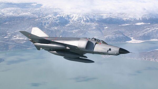 Истребитель RF-4E ВВС Турции Истребитель RF-4E ВВС Турции