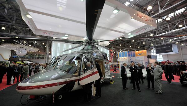 Двухмоторный многоцелевой вертолет AgustaWestland AW139. Архив Двухмоторный многоцелевой вертолет AgustaWestland AW139. Архив