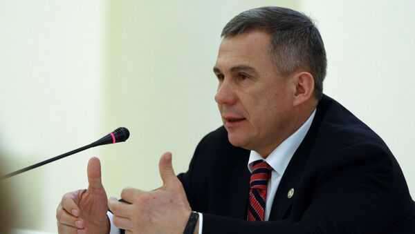 Президент Татарстана Рустам Минниханов. Архивное фото Президент Татарстана Рустам Минниханов. Архивное фото