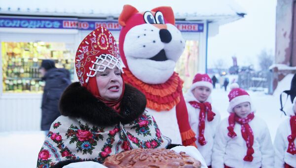 Встреча Кинопоезда на вокзале Котласа Встреча Кинопоезда на вокзале Котласа