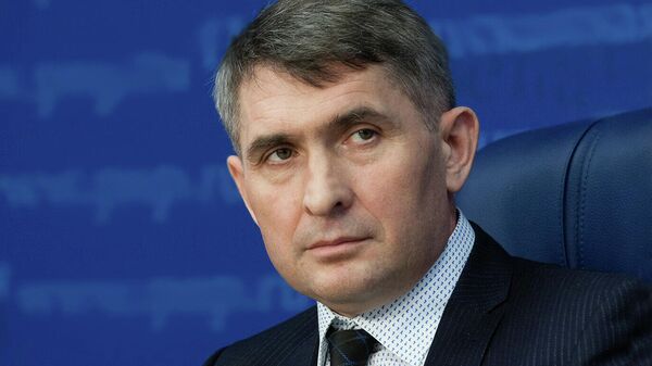 Врио главы Чувашии Олег Николаев Врио главы Чувашии Олег Николаев
