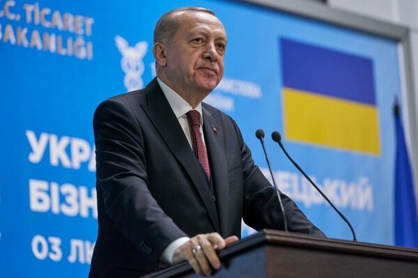 Президент Турции Реджеп Тайип Эрдоган во время визита в Киев Президент Турции Реджеп Тайип Эрдоган во время визита в Киев