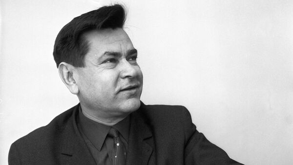 Герой Советского Союза летчик Алексей Петрович Маресьев. Архив Герой Советского Союза летчик Алексей Петрович Маресьев. Архив