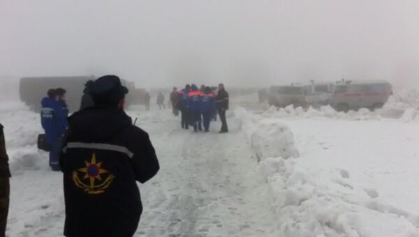 На месте крушения самолета под Алма-Атой На месте крушения самолета под Алма-Атой
