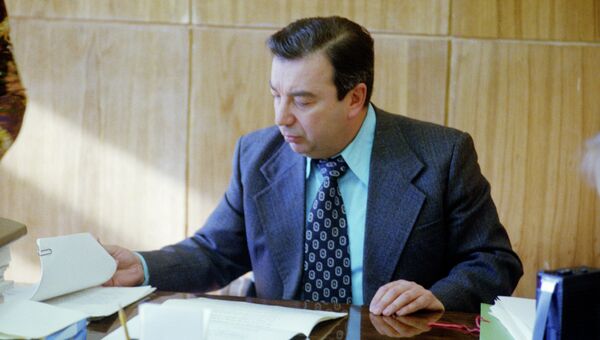 Евгений Примаков в должности директора Института востоковедения, 1979 год Евгений Примаков в должности директора Института востоковедения, 1979 год
