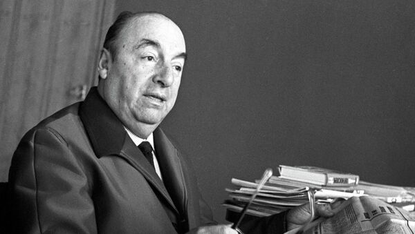 Чилийский поэт-публицист Пабло Неруда Чилийский поэт-публицист Пабло Неруда