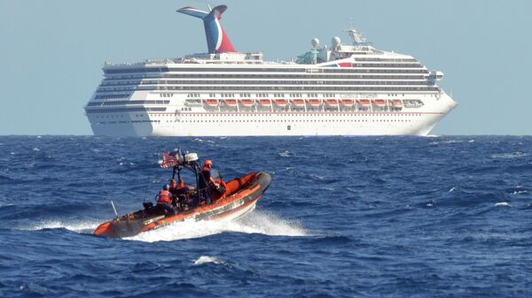 Круизный лайнер Carnival Triumph Круизный лайнер Carnival Triumph