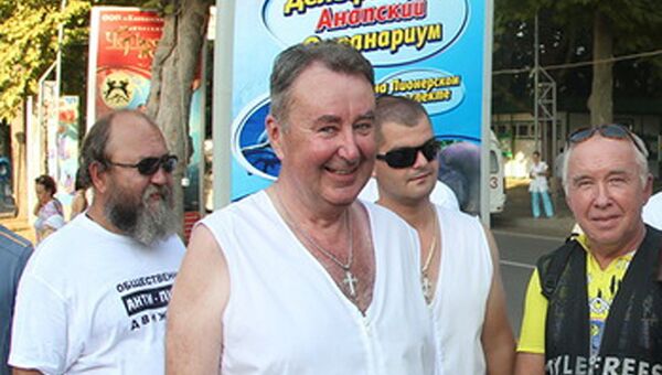 Директор Казачьего рынка Анапы, заместитель атамана Анапского казачьего войска Николай Нестеренко Директор Казачьего рынка Анапы, заместитель атамана Анапского казачьего войска Николай Нестеренко