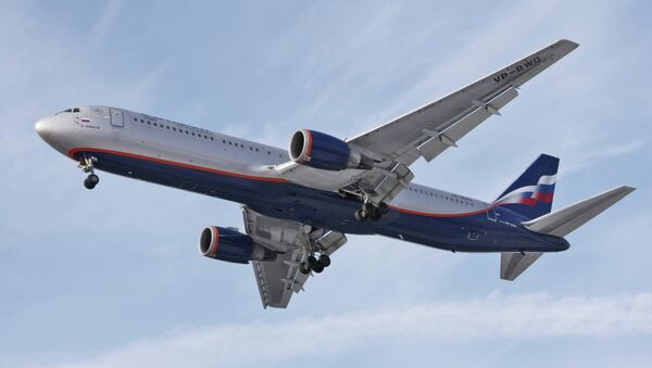 Самолет Boeing-767 авиакомпании Аэрофлот-Российские авиалинии. Архивное фото Самолет Boeing-767 авиакомпании Аэрофлот-Российские авиалинии. Архивное фото