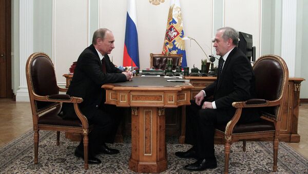 Встреча президента РФ В.Путина с полпредом в СЗФО В.Булавиным Встреча президента РФ В.Путина с полпредом в СЗФО В.Булавиным