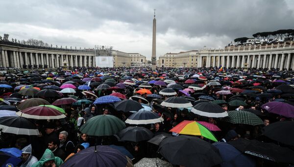 Конклав пока не избрал нового Папу Римского Конклав пока не избрал нового Папу Римского