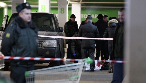 Адвокат Сергей Кузнецов убит на парковке магазина в Москве Адвокат Сергей Кузнецов убит на парковке магазина в Москве