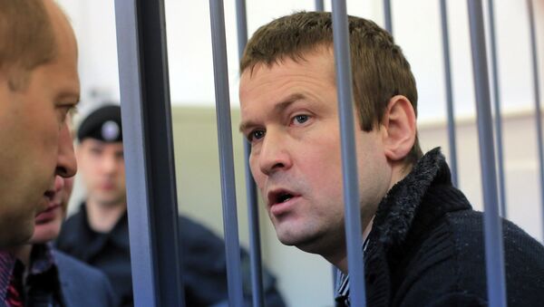 Оппозиционер Леонид Развозжаев в суде Оппозиционер Леонид Развозжаев в суде