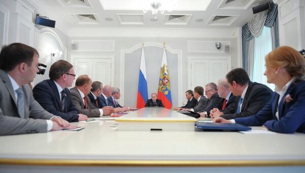 Встреча В.Путина с руководством фракций Госдумы РФ Встреча В.Путина с руководством фракций Госдумы РФ