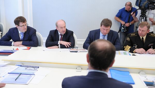 В.Путин провел совещание по развитию ОСК В.Путин провел совещание по развитию ОСК
