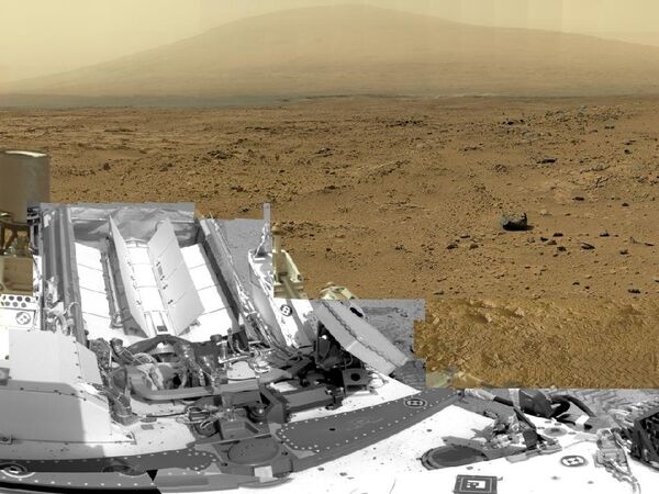 Кадр из панорамы Марса, снятой марсоходом Curiosity Кадр из панорамы Марса, снятой марсоходом Curiosity