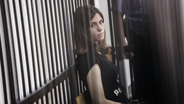Участница панк-группы Pussy Riot Надежда Толоконникова Участница панк-группы Pussy Riot Надежда Толоконникова