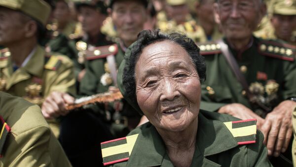 Празднование 60-й годовщины окончания Корейской войны. КНДР. Архивное фото Празднование 60-й годовщины окончания Корейской войны. КНДР. Архивное фото