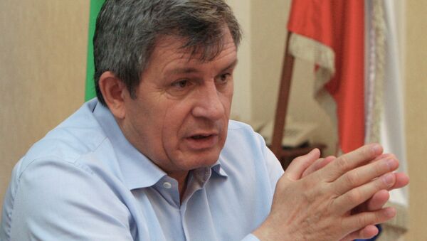 Председатель парламента Чеченской Республики Дукуваха Абдурахманов Архивное фото Председатель парламента Чеченской Республики Дукуваха Абдурахманов Архивное фото