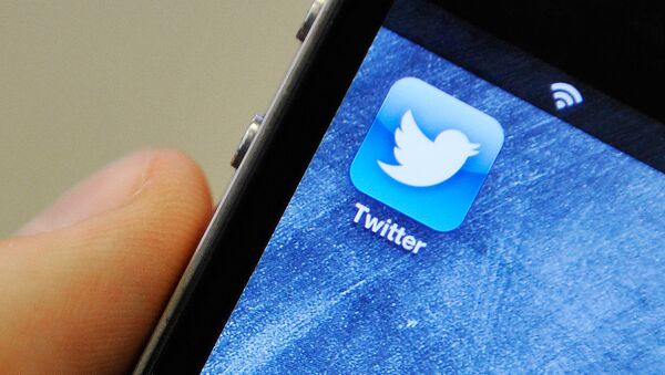 Twitter Twitter