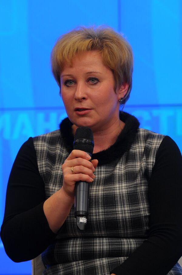 Светлана Гигирева, начальник отдела по паспортной работе и регистрации учета населения УФМС России по городу Москве Светлана Гигирева, начальник отдела по паспортной работе и регистрации учета населения УФМС России по городу Москве