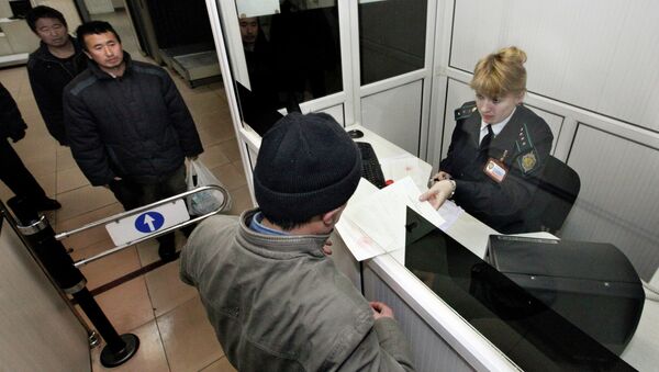 Паспортный контроль на пограничном пункте пропуска Полтавка Паспортный контроль на пограничном пункте пропуска Полтавка