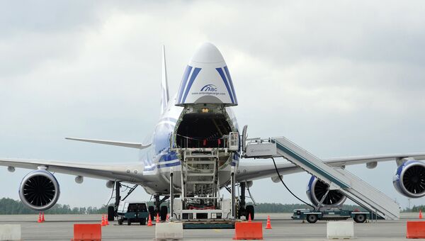 Самолет Boeing-747-8F авиакомпании AirBridgeCargо Самолет Boeing-747-8F авиакомпании AirBridgeCargо