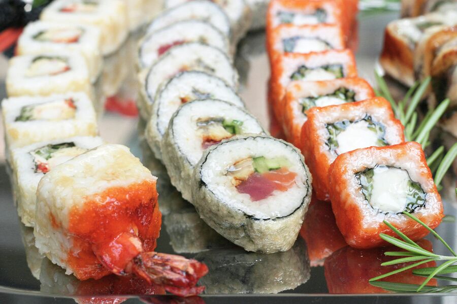 Японская кухня. Роллы Японская кухня. Роллы