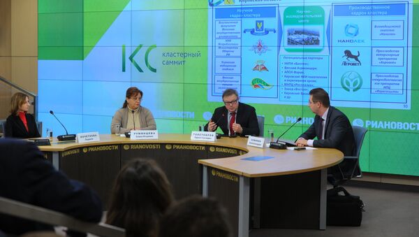 Во время кластерного саммита Во время кластерного саммита