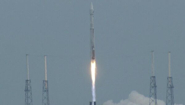 Запуск зонда Maven с космодрома на мысе Канаверал Запуск зонда Maven с космодрома на мысе Канаверал