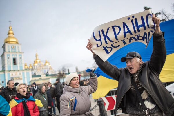 В Киеве продолжаются народные волнения В Киеве продолжаются народные волнения