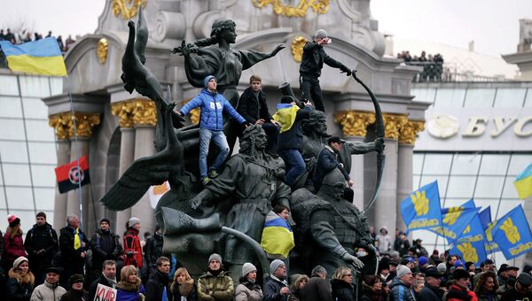 Митинг сторонников евроинтеграции на Майдане Незалежности в Киеве Митинг сторонников евроинтеграции на Майдане Незалежности в Киеве