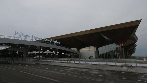 Новый терминал петербургского аэропорта Пулково. Архивное фото Новый терминал петербургского аэропорта Пулково. Архивное фото