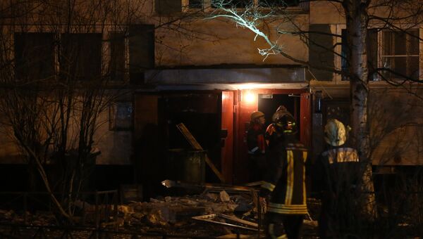Взрыв в жилом доме в Санкт-Петербурге. Фото с места события Взрыв в жилом доме в Санкт-Петербурге. Фото с места события