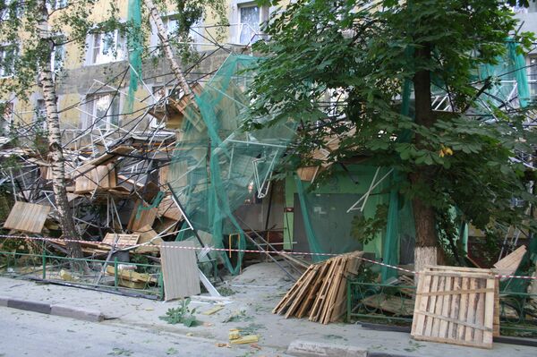 Обрушение строительных лесов Обрушение строительных лесов