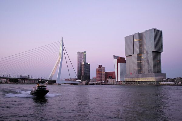 Здание De Rotterdam Здание De Rotterdam