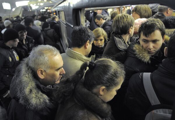 Московское метро в час пик Московское метро в час пик