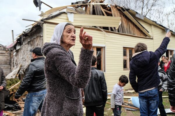 Снос незаконных построек в поселке Плеханово Снос незаконных построек в поселке Плеханово