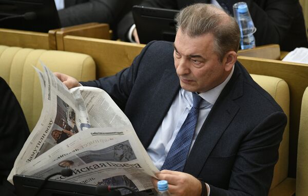Член комитета ГД по охране здоровья Владислав Третьяк Член комитета ГД по охране здоровья Владислав Третьяк