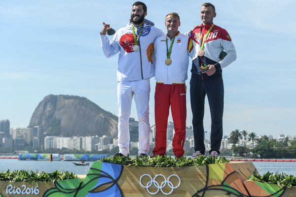 Йозеф Досталь, Маркус Вальц и Роман Аношкин (слева направо) Йозеф Досталь, Маркус Вальц и Роман Аношкин (слева направо)