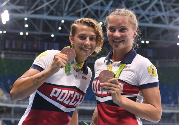Ватерполистки сборной России Екатерина Прокофьева и Евгения Иванова (справа) Ватерполистки сборной России Екатерина Прокофьева и Евгения Иванова (справа)