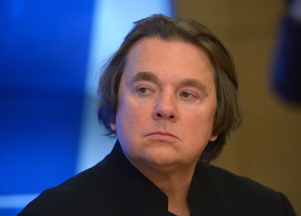 Константин Эрнст Константин Эрнст