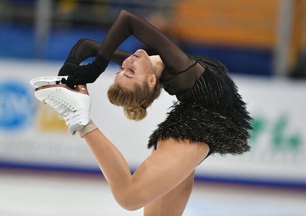 Елена Радионова Елена Радионова