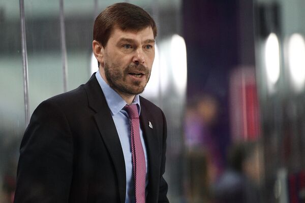 Главный тренер ХК Локомотив Алексей Кудашов Главный тренер ХК Локомотив Алексей Кудашов