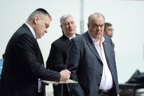 Президент БК УНИКС Евгений Богачев Президент БК УНИКС Евгений Богачев